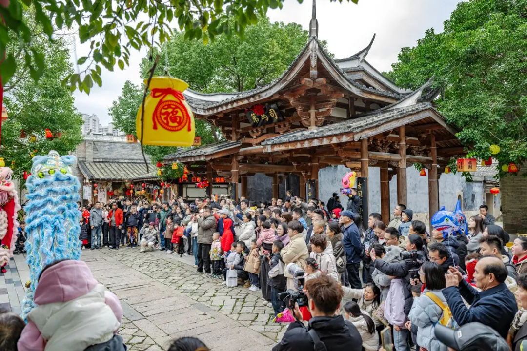 【网络中国节·春节】马年新春“热”力全开!文化味+烟火气=长乐年!